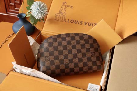 2026年10月15日新作 高品質Louis Vuitton...
