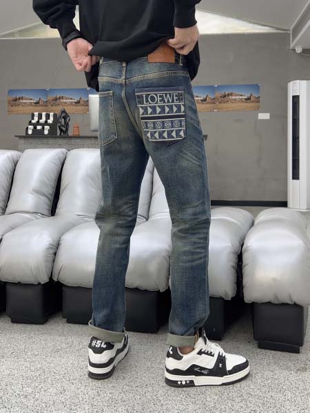 2026年10月16日入荷新作Loeweジーパン高品質超厳選...