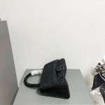 原版復刻人気新作 バレンシアガバッグ19*12*7cm  C+工場★超厳選★入手困難な
