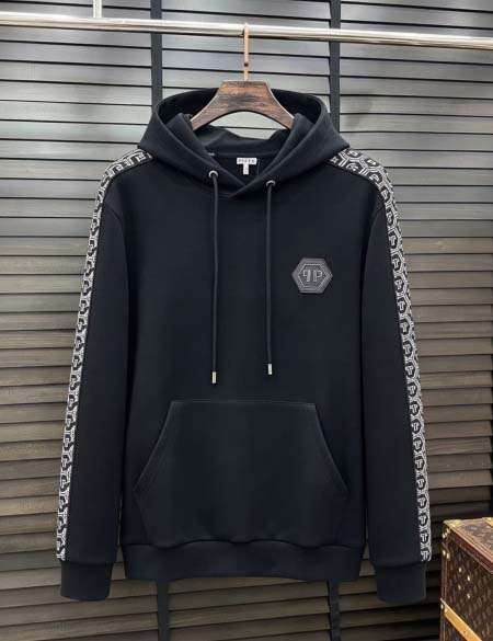 2026年10月25日秋冬新作PHILIPP PLEIN ス...