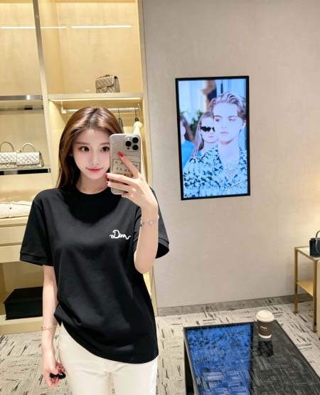 2026年10月26日入荷秋冬新作Dior半袖Tシャツ高級品...