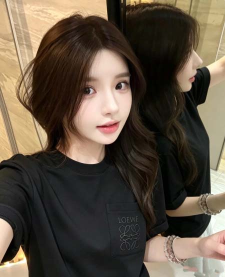 2026年10月26日入荷秋冬新作LOEWE半袖Tシャツ高級...