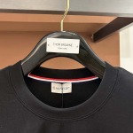 2026年10月26日入荷秋冬新作Moncler長袖Tシャツ高級品超厳選★入手困難/誕生日プレゼント/LD工場