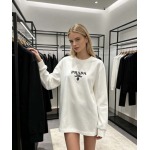 2026年10月26日入荷秋冬新作Prada長袖Tシャツ高級品超厳選★入手困難/誕生日プレゼント/LD工場