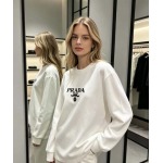 2026年10月26日入荷秋冬新作Prada長袖Tシャツ高級品超厳選★入手困難/誕生日プレゼント/LD工場