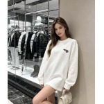 2026年10月26日入荷秋冬新作Moncler長袖Tシャツ高級品超厳選★入手困難/誕生日プレゼント/LD工場