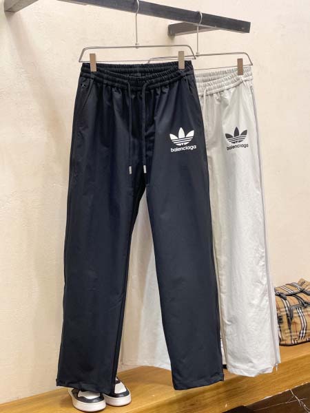 2026年10月27日入荷秋冬新作Balenciagaスラッ...