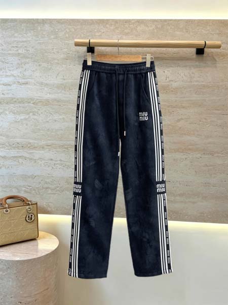 2026年10月27日入荷秋冬新作Miumiuスラックス高級...