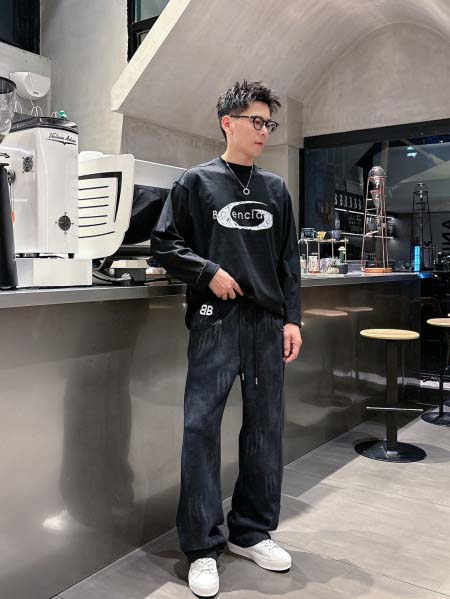 2026年10月27日入荷秋冬新作Balenciagaスラッ...