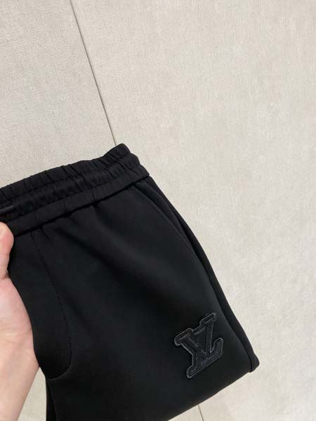 2026年10月27日入荷秋冬新作Louis Vuitton...