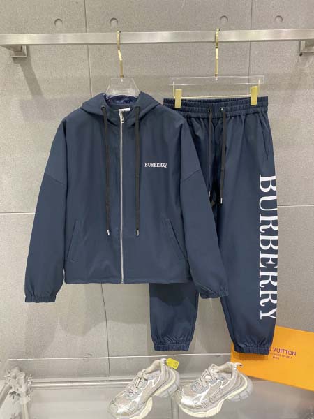 2026年10月27日入荷秋冬新作Burberry上下セット...